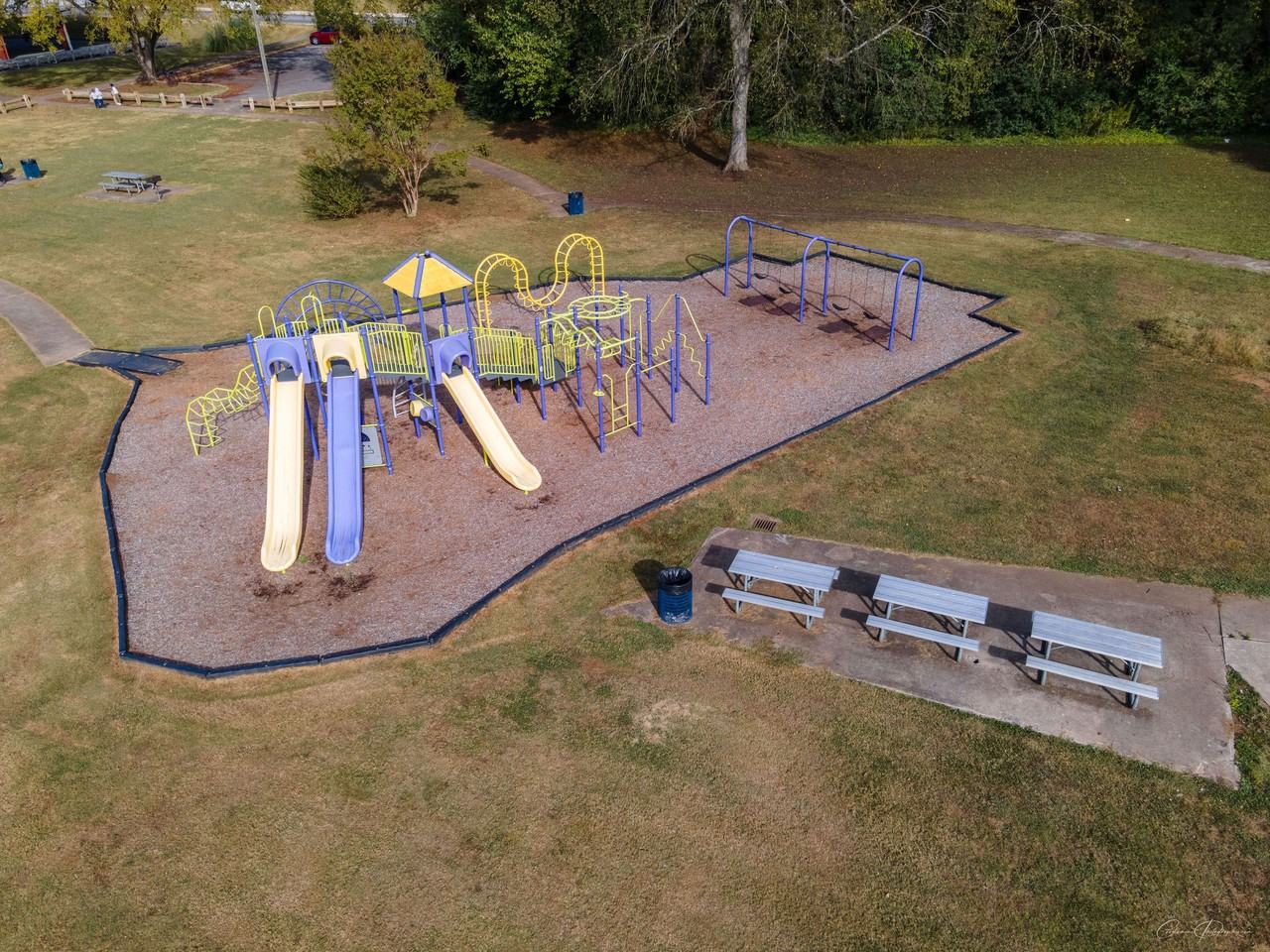 201 E. 13th Street - Photo 3 of 32