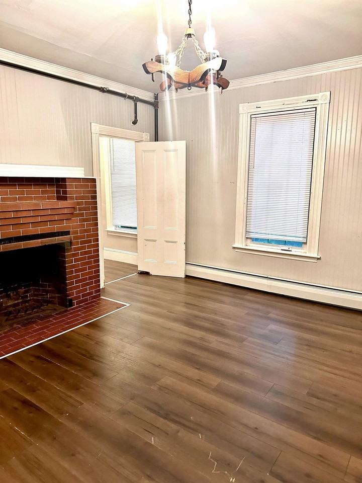 646 Main Rd. N. - Photo 2 of 28