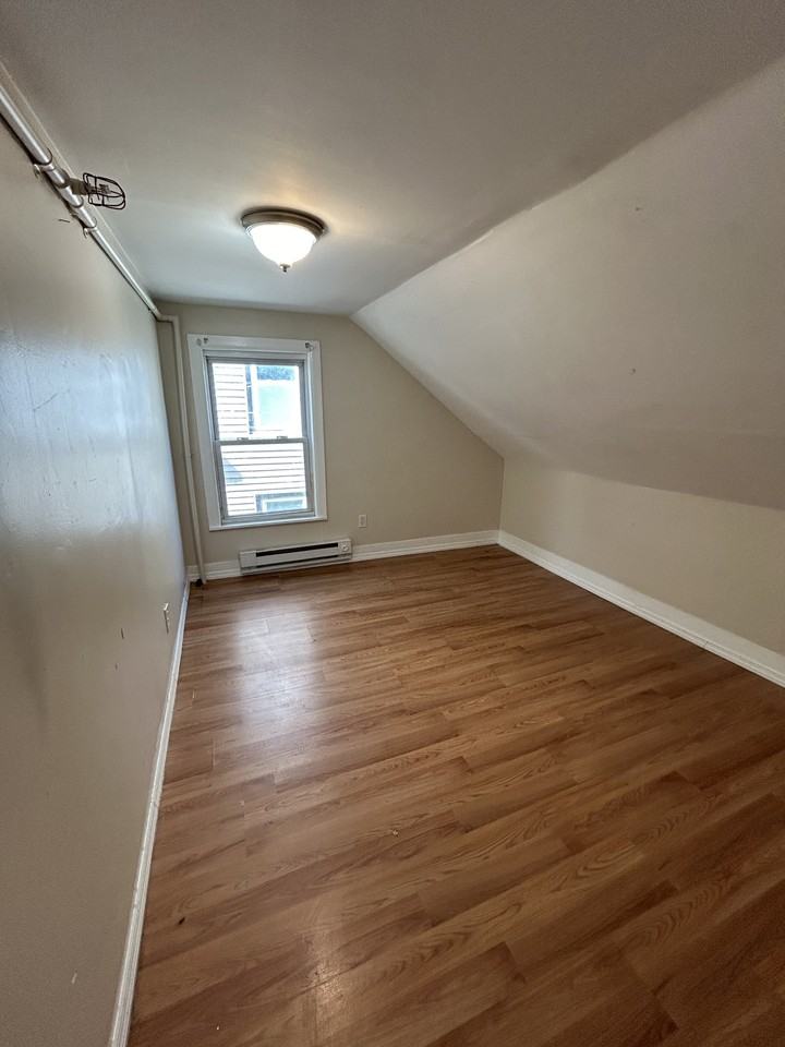 31 Prospect Street - Photo 2 of 6