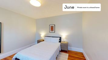 featured image of 29 Craigie St #B