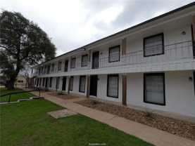3300 S College Ave #A05 - Photo 1 of 1