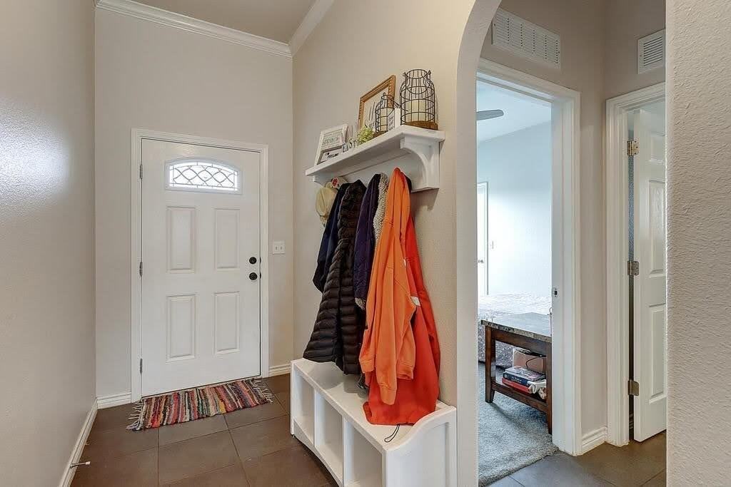 3033 Alta Gigonella - Photo 2 of 40