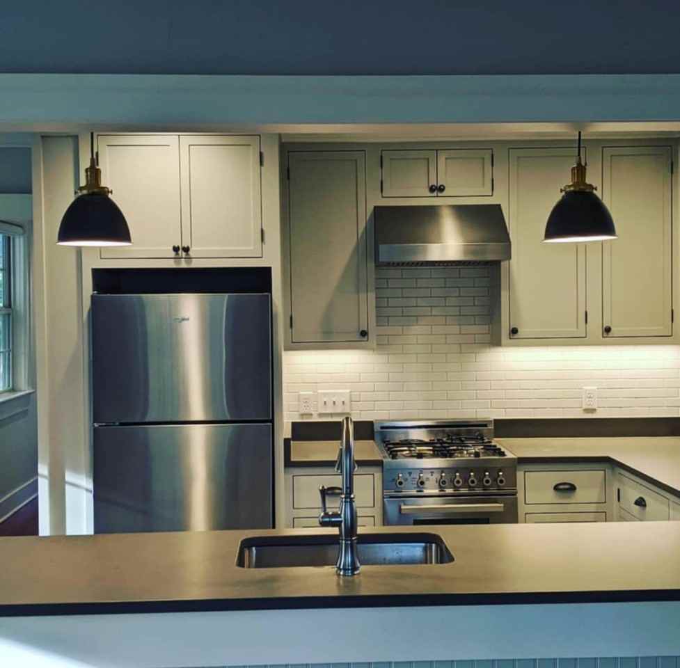 36 Charlotte St #2 - Photo 5 of 36