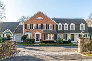 featured image of 143 East Ave #143