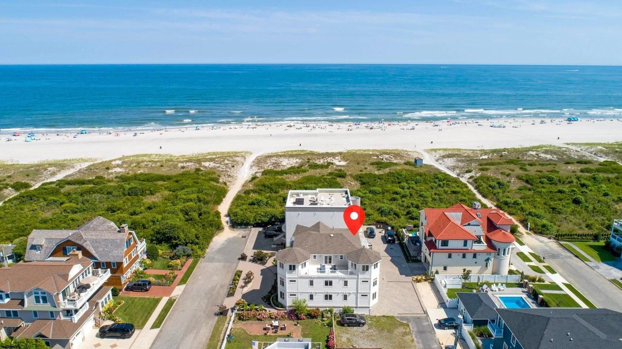 402 20th St S - Photo 3 of 50