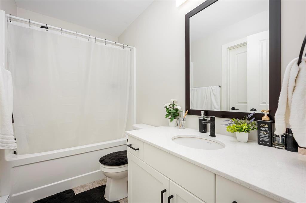 34 Smithfield Ave #MAIN - Photo 7 of 10