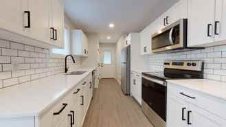 206 Yale Ave E #MAIN - Photo 1 of 1