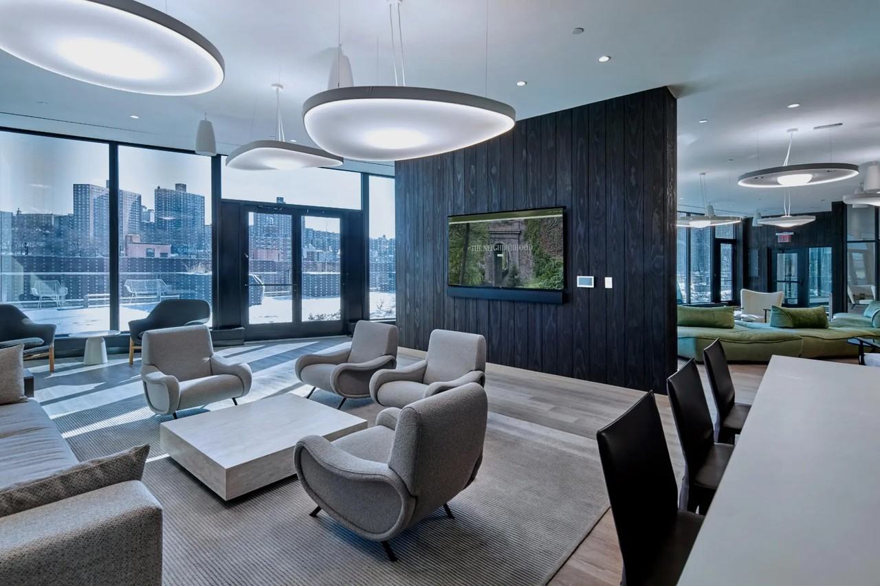 Forty Six Fifty - Photo 5 of 49