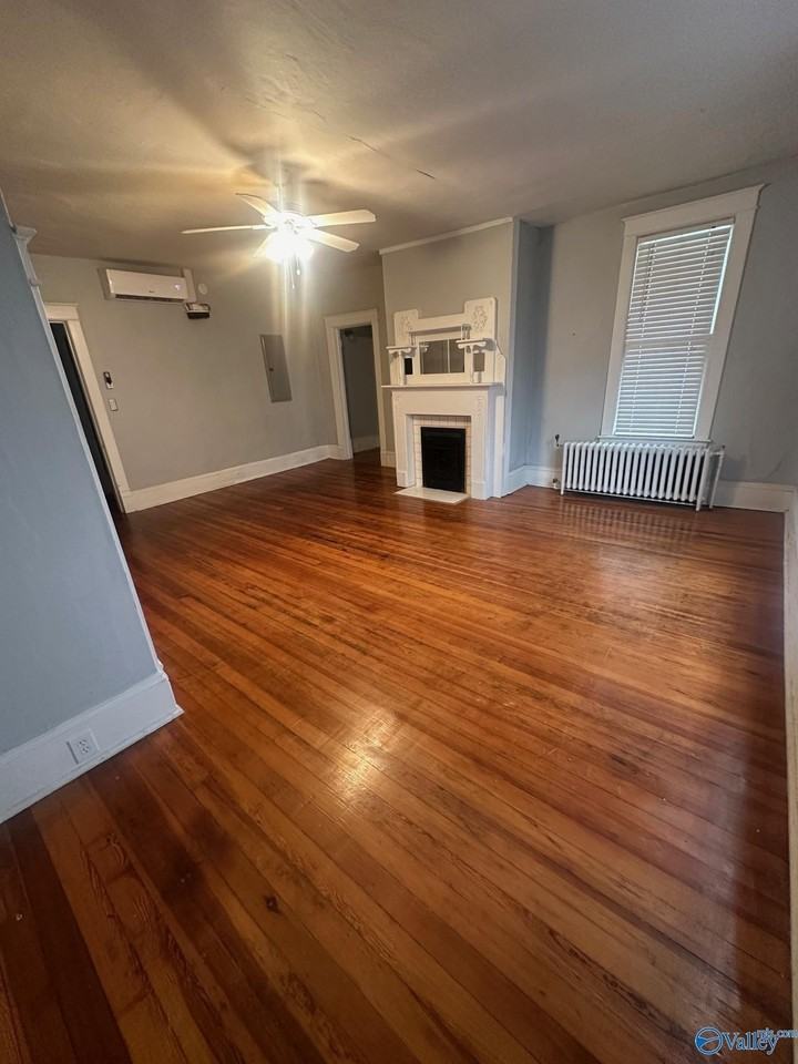 417 Holmes Ave Ne #C - Photo 3 of 10