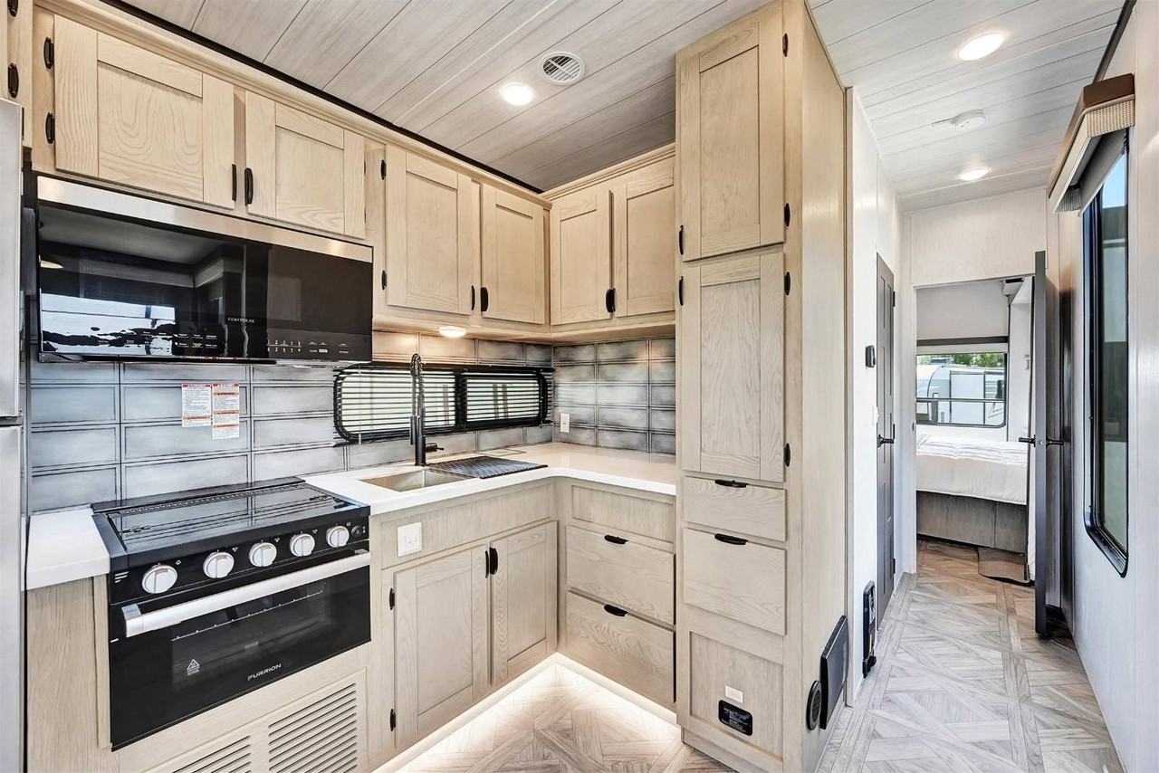 1200 1200 US-27N #17 - Photo 7 of 19