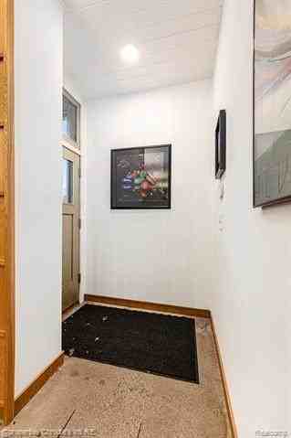 3020 E Grand Blvd - Photo 2 of 17