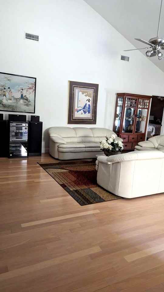 100 Cape Pointe Circle - Photo 3 of 25