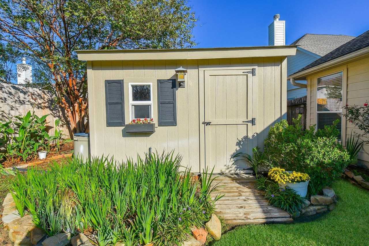 6922 Summer Bridge Ln - Photo 5 of 7