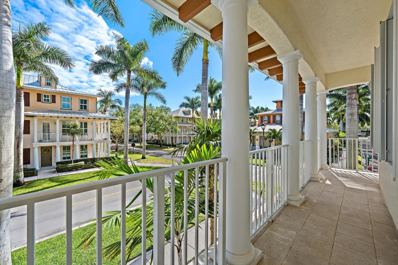 4344 Main Street - Photo 4 of 22