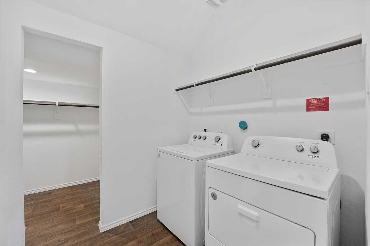 21622 Violet Ridge Rd - Photo 7 of 31