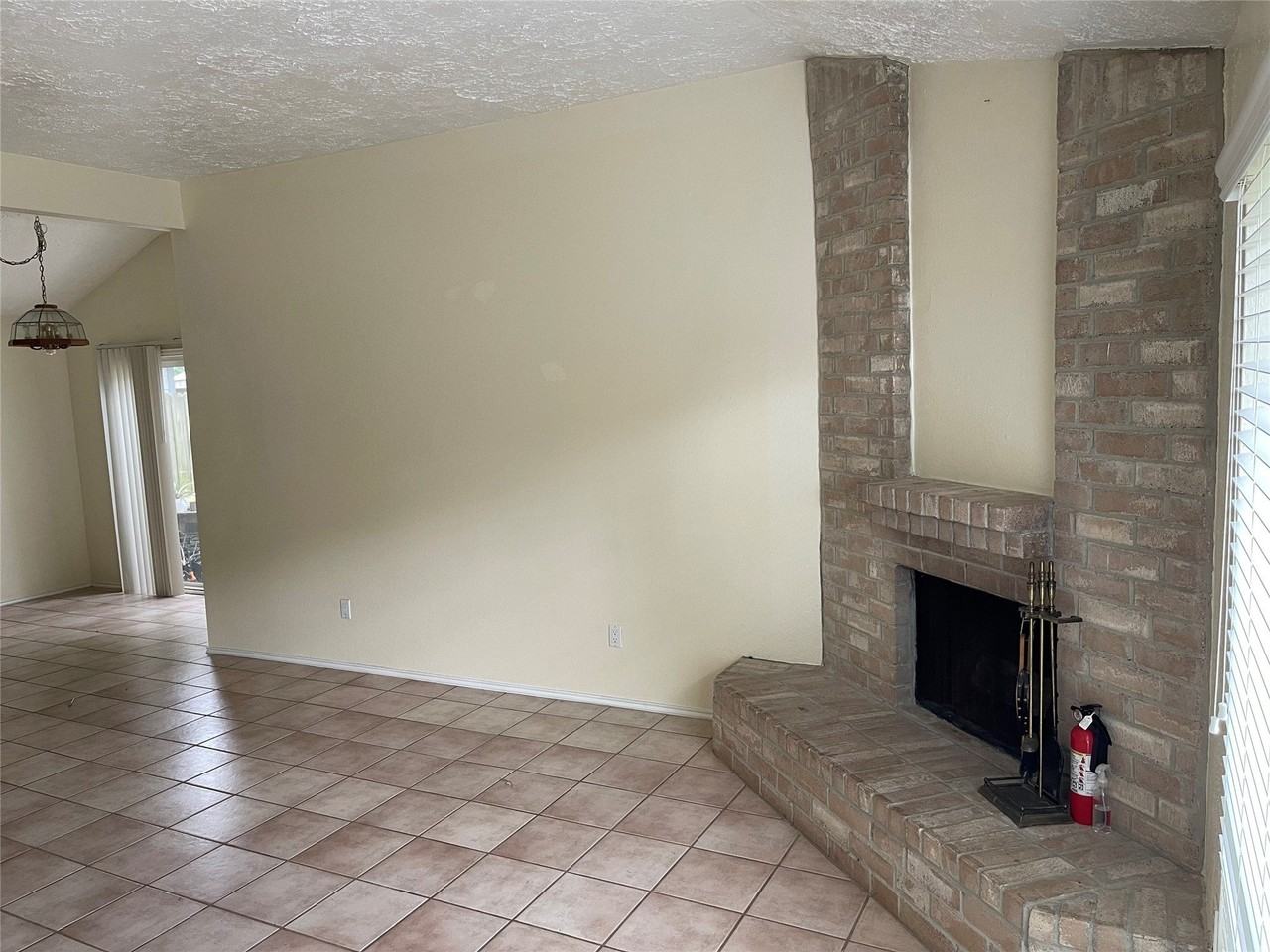 11822 Westwold Dr - Photo 5 of 10