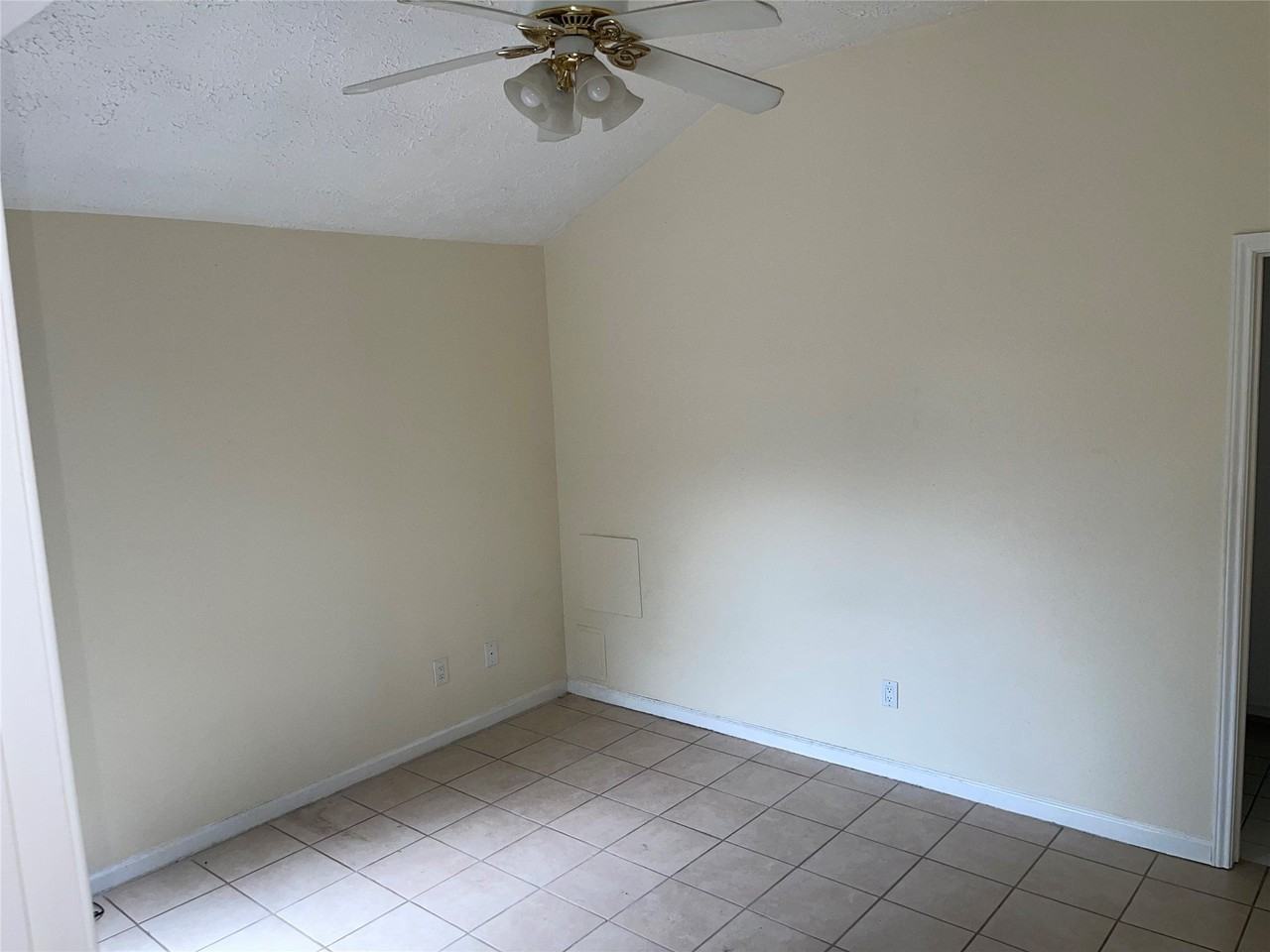 11822 Westwold Dr - Photo 7 of 10