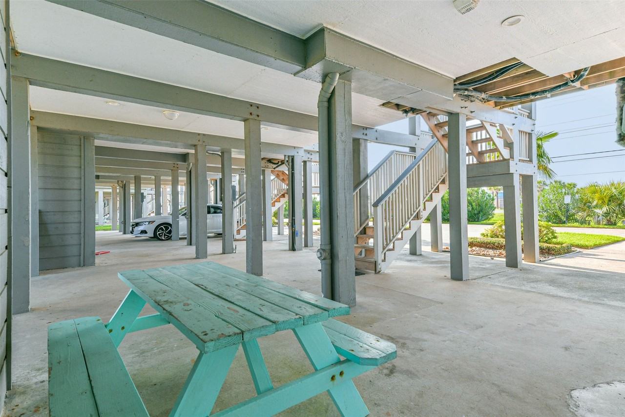 17615 Termini San Luis Pass Rd - Photo 3 of 40