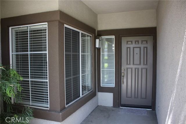 267 Chaumont Cir - Photo 2 of 32