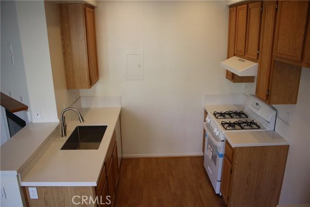 267 Chaumont Cir - Photo 3 of 32