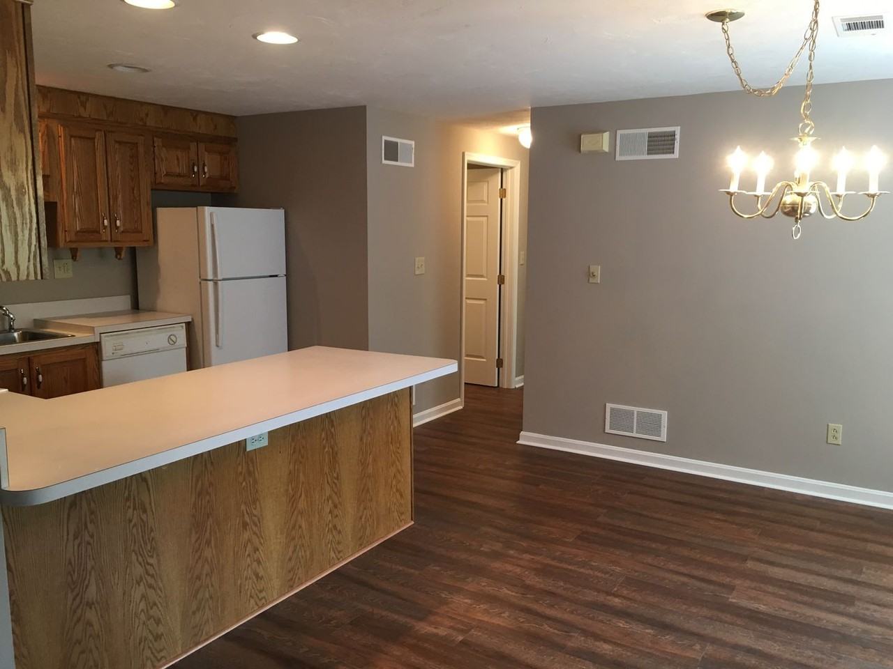 327 N. Pine Ave - Photo 7 of 21