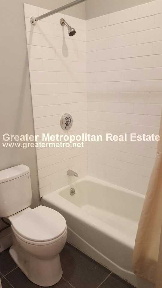 535 E 8th St #2 - Photo 7 of 14