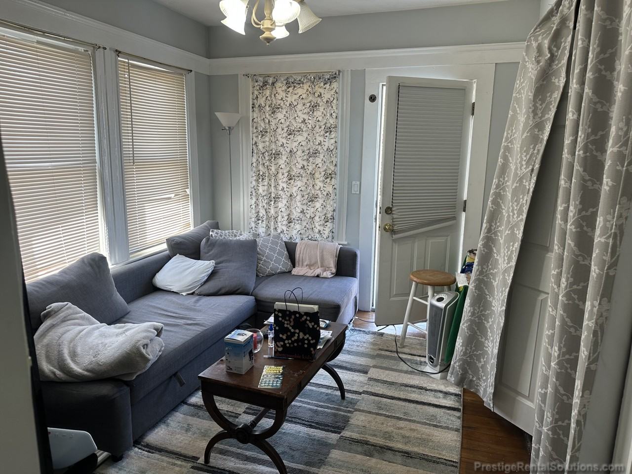 96 Nichols Ave #A - Photo 4 of 22