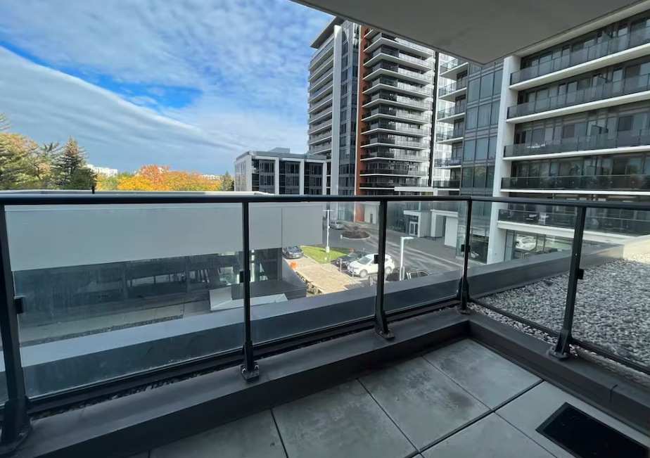 9618 Yonge Street #209 - Photo 7 of 8