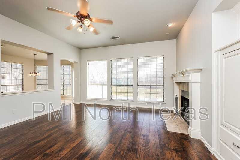 2541 Indian Hills Dr - Photo 7 of 26