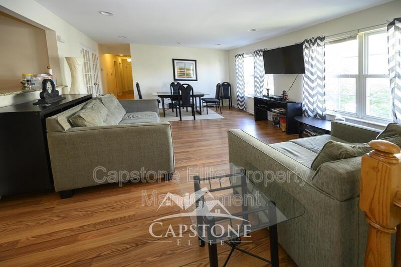 206 Matthews Dr - Photo 2 of 8
