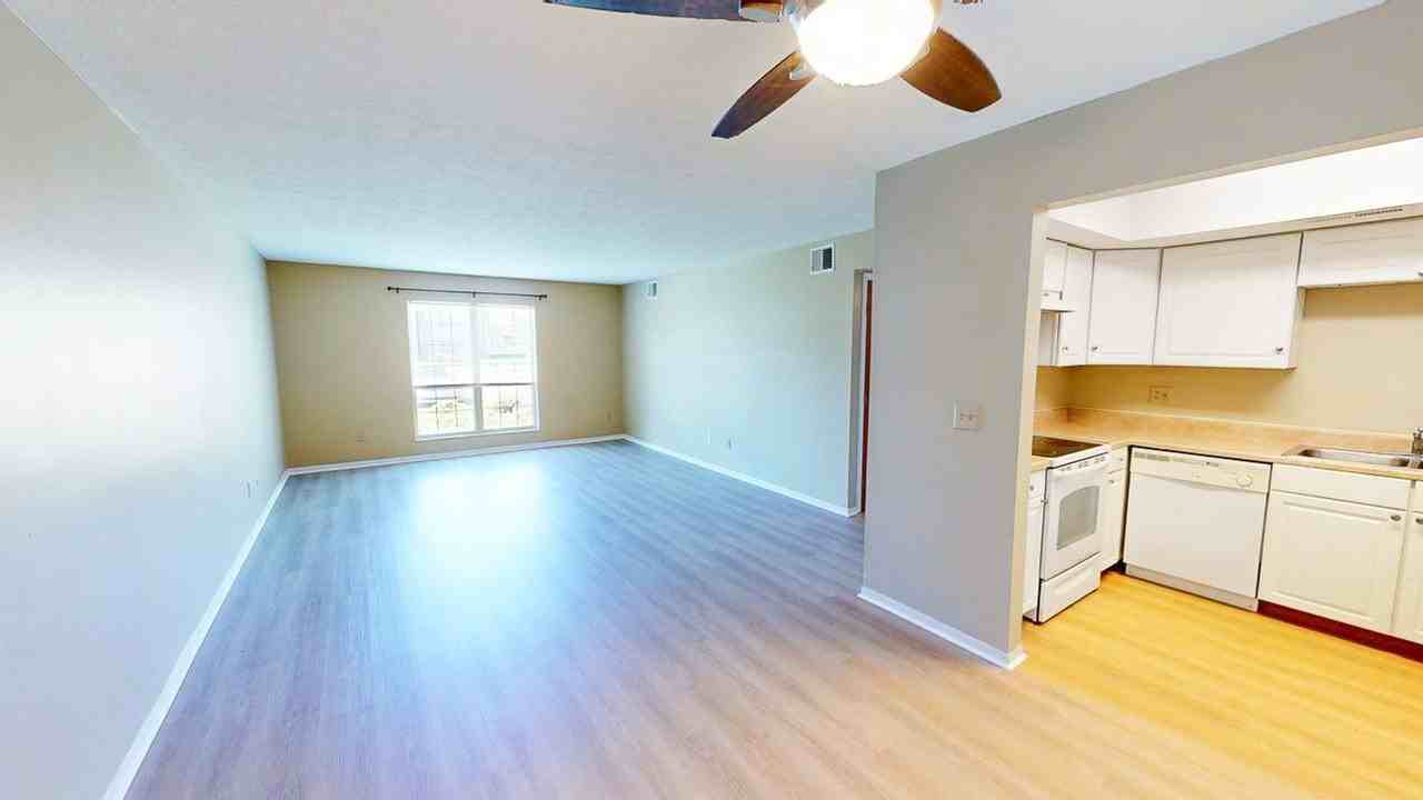 2064 Park Run Dr #C - Photo 2 of 12