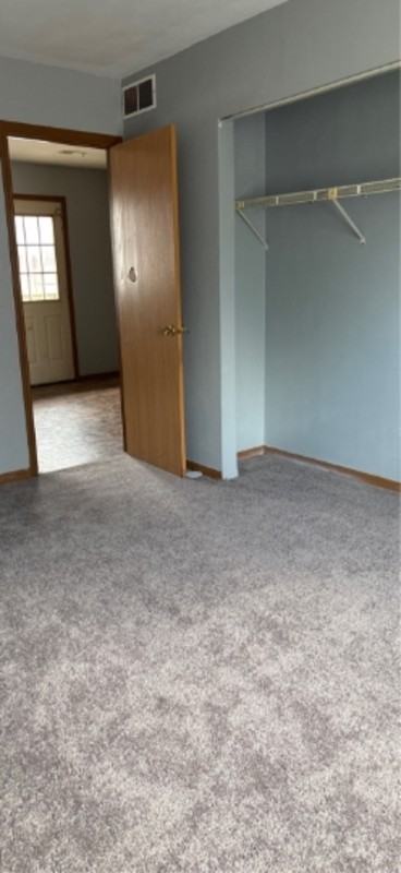 124 N Parker Ave - Photo 2 of 6
