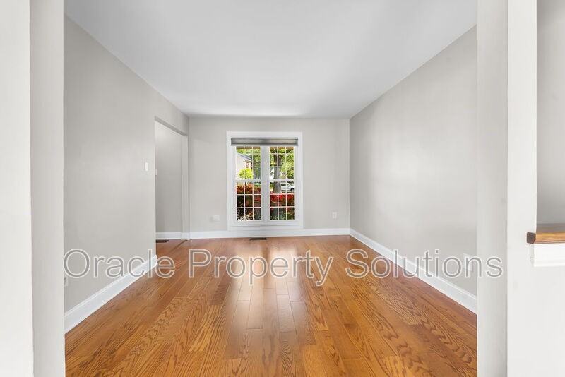 17429 Gallagher Way - Photo 5 of 30