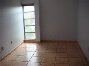 13877 Southwest 84th Street - Photo 3 of 6