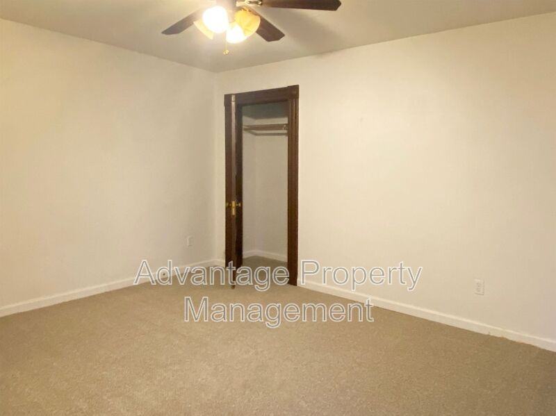 324 Calapooia St Sw #3 - Photo 5 of 11