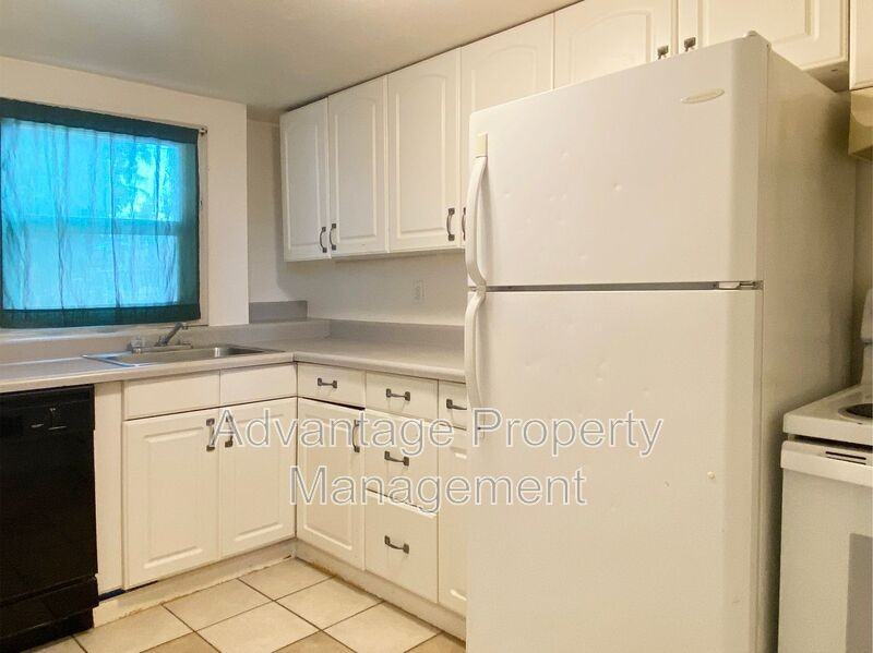324 Calapooia St Sw #3 - Photo 7 of 11
