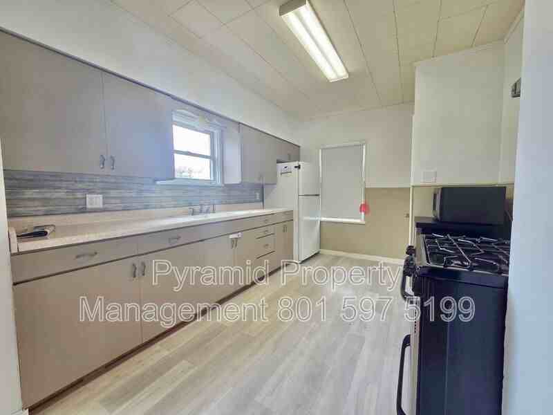 145 Nw - Photo 7 of 17