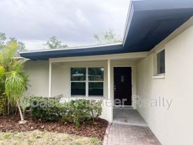 2489 Del Rio Way - Photo 1 of 1