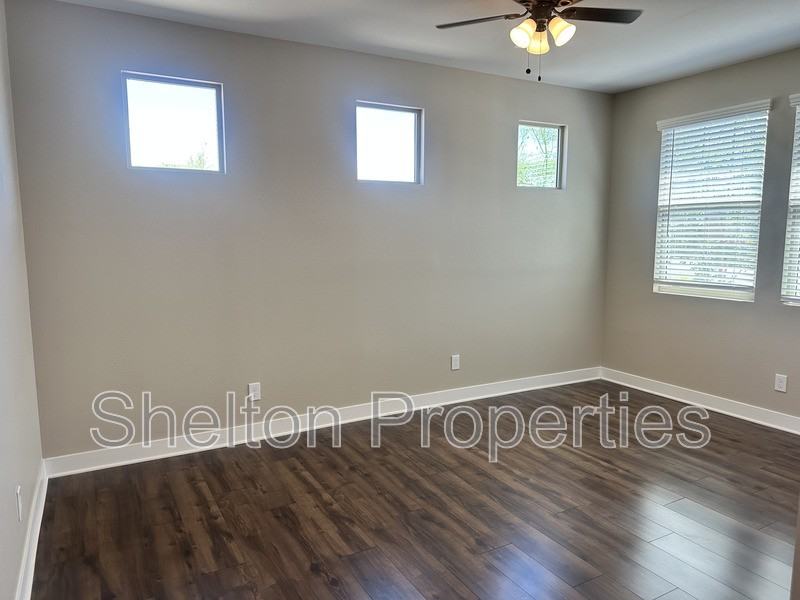 28394 N 132nd Ave - Photo 5 of 35