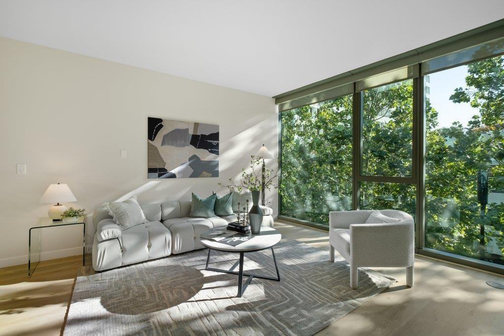 38 N Almaden Blvd - Photo 2 of 12