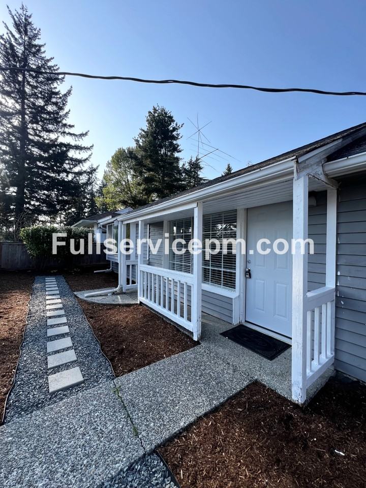 5803 238th St Sw - Photo 3 of 19