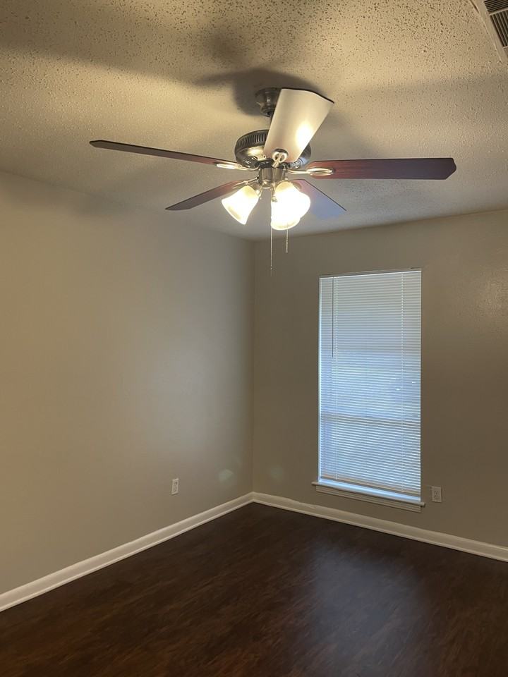 11301 Donnie Dr - Photo 5 of 22