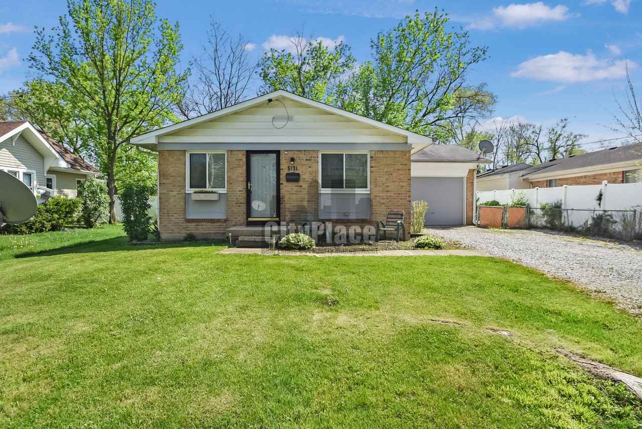 5131 Chelsea Rd - Photo 3 of 22
