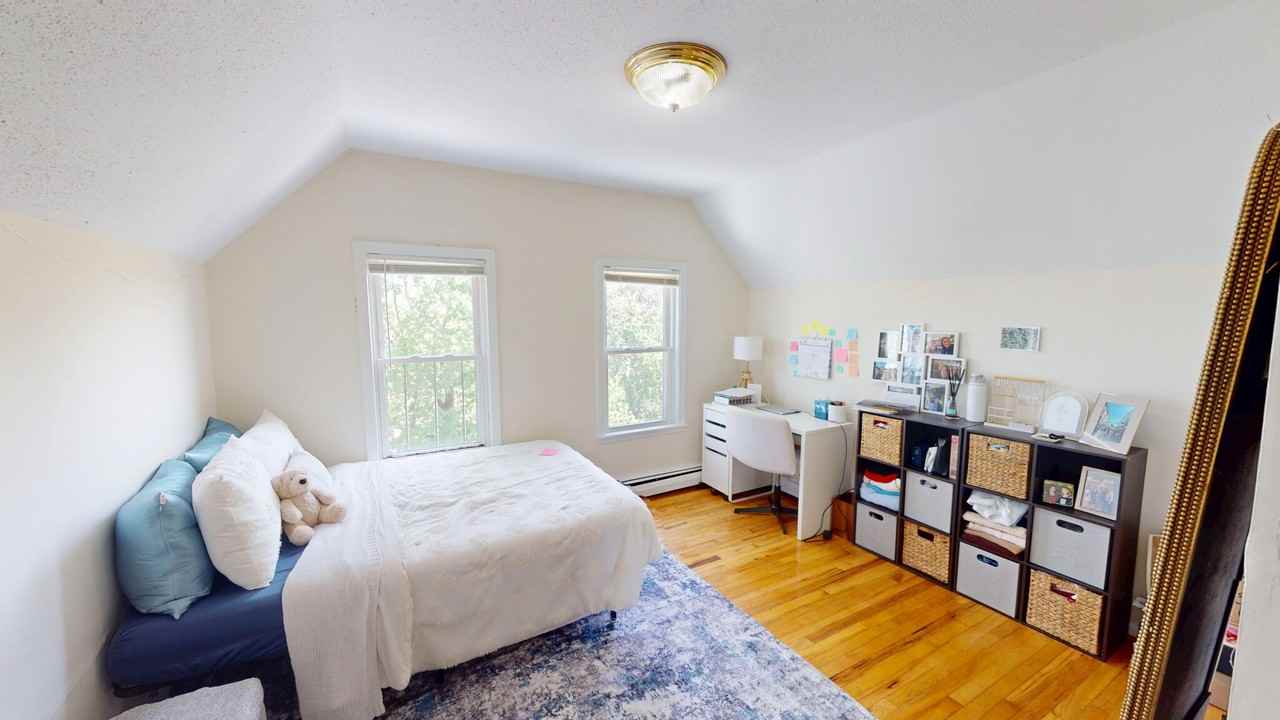 215 Parsons St #2 - Photo 3 of 7