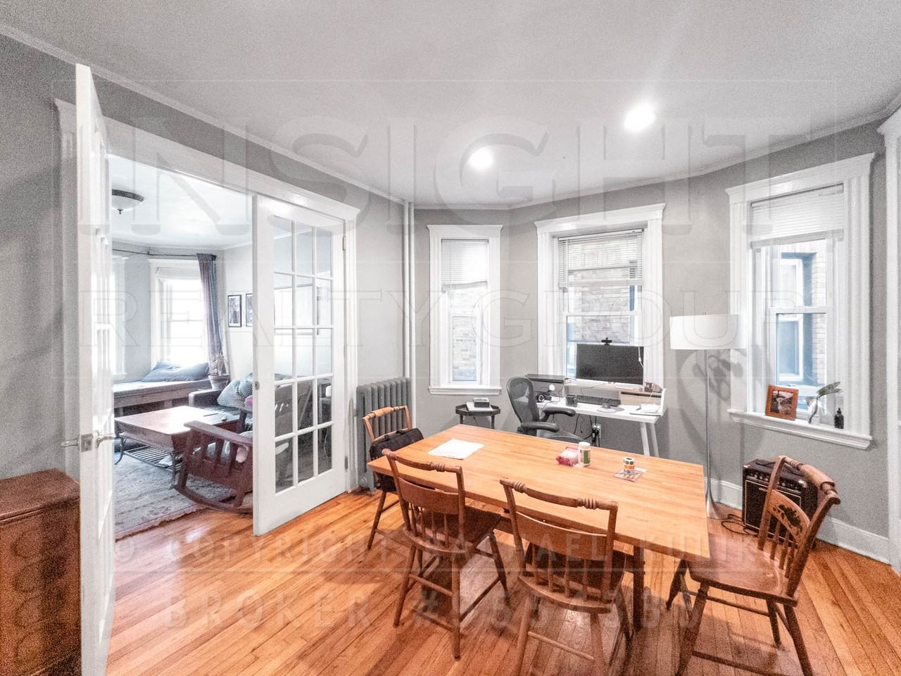 593 Centre St #3A - Photo 3 of 16