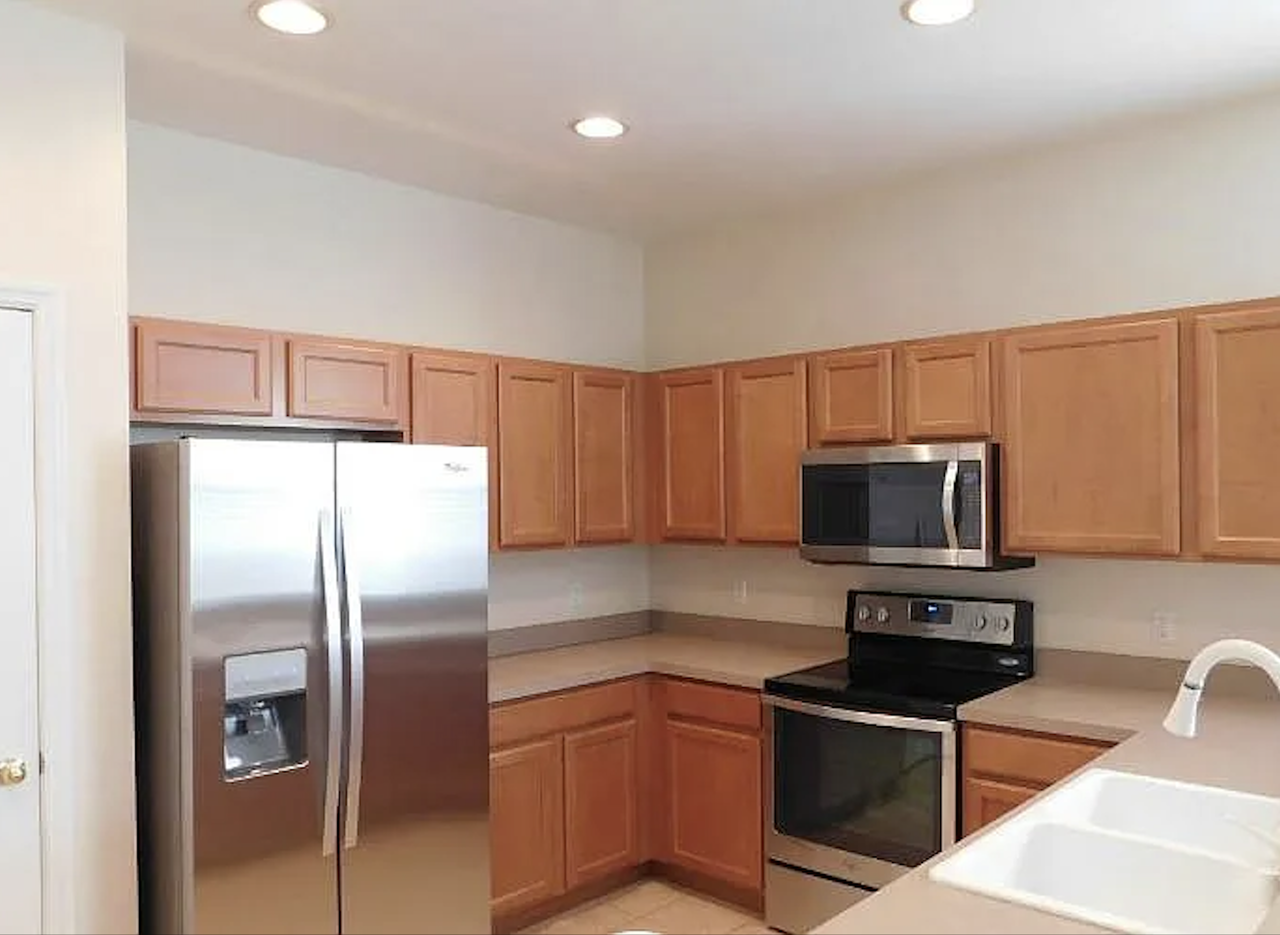 9813 Secret Cove Ln #NA - Photo 4 of 20