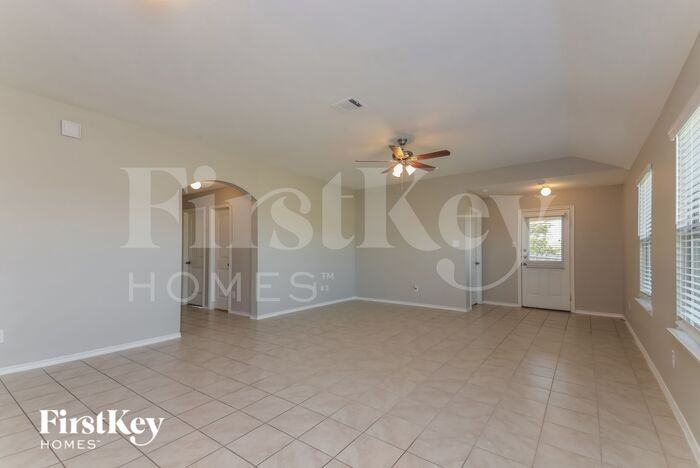 1115 Riverstone Trl - Photo 3 of 15