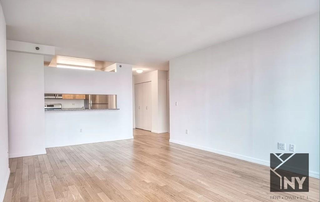 Gold St #2302 - Photo 2 of 17