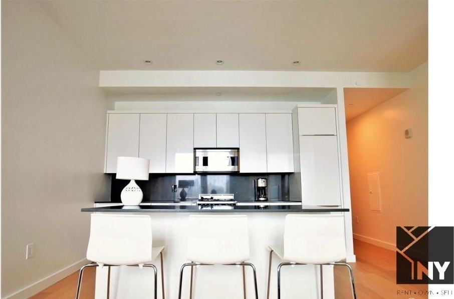 Water St #2106 - Photo 3 of 15