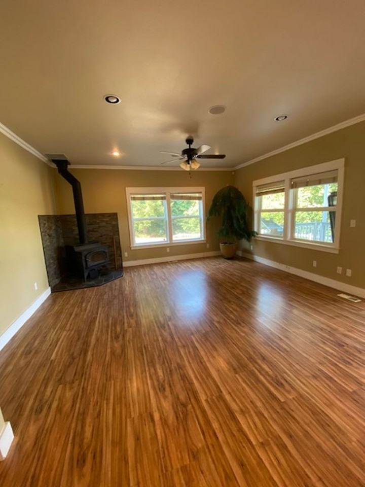 16619 249th St E - Photo 4 of 35